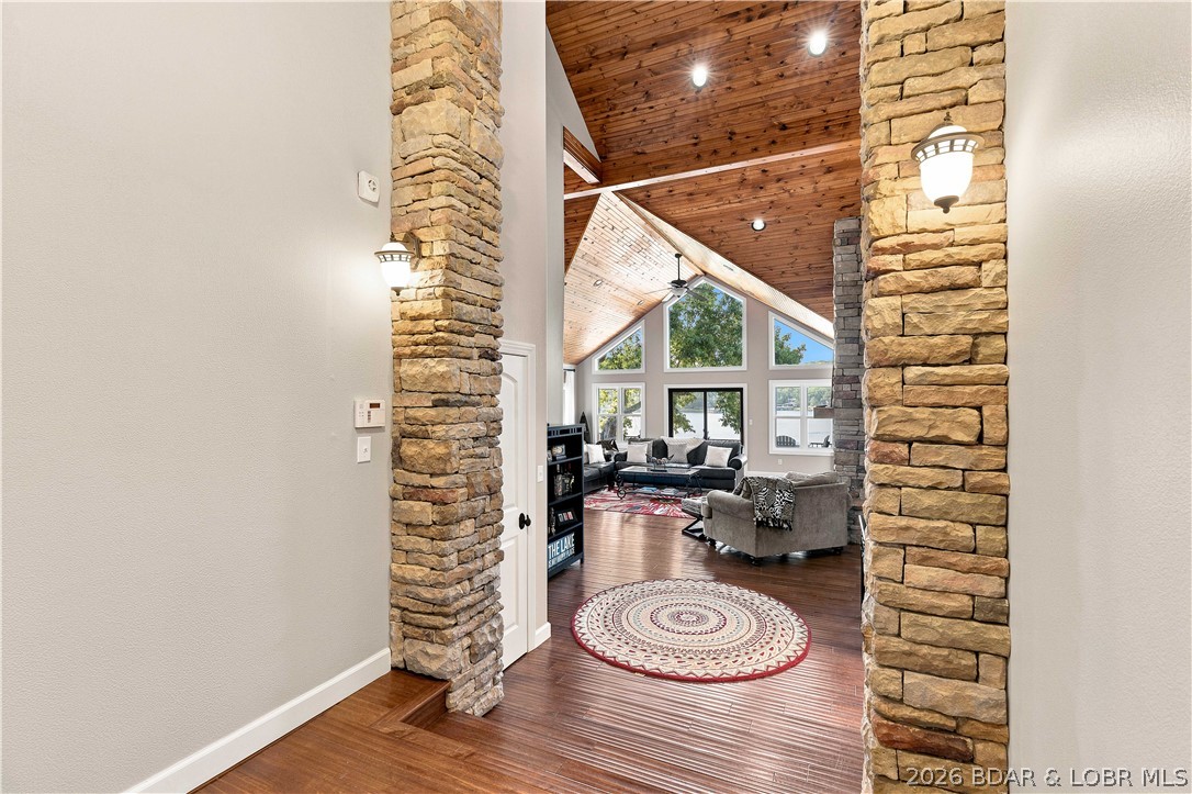 423 Kona Cove