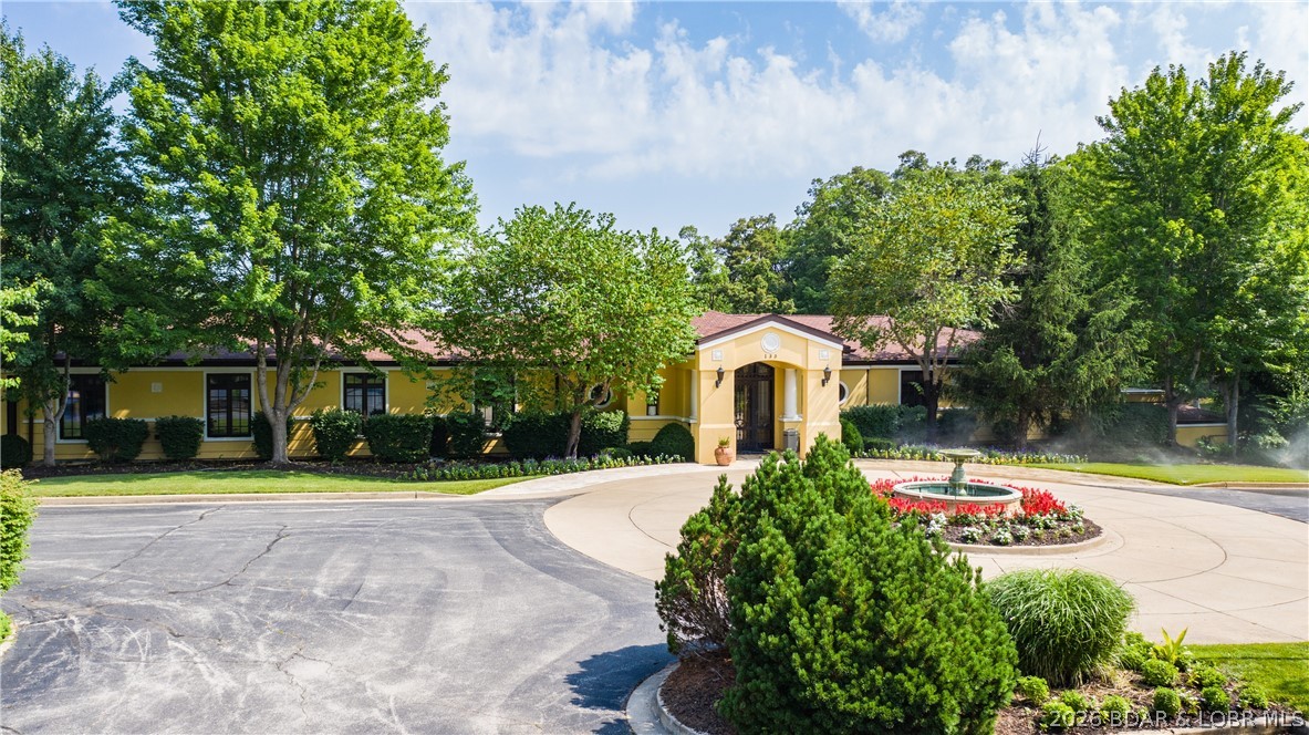 12 Southshore Place
