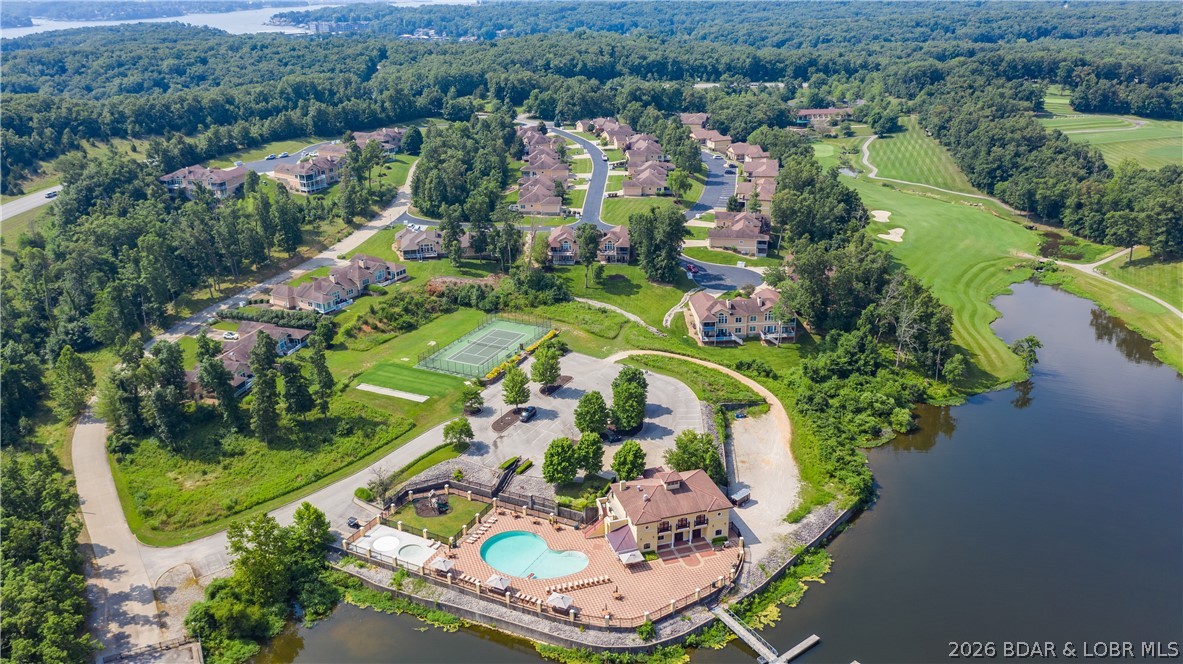 12 Southshore Place