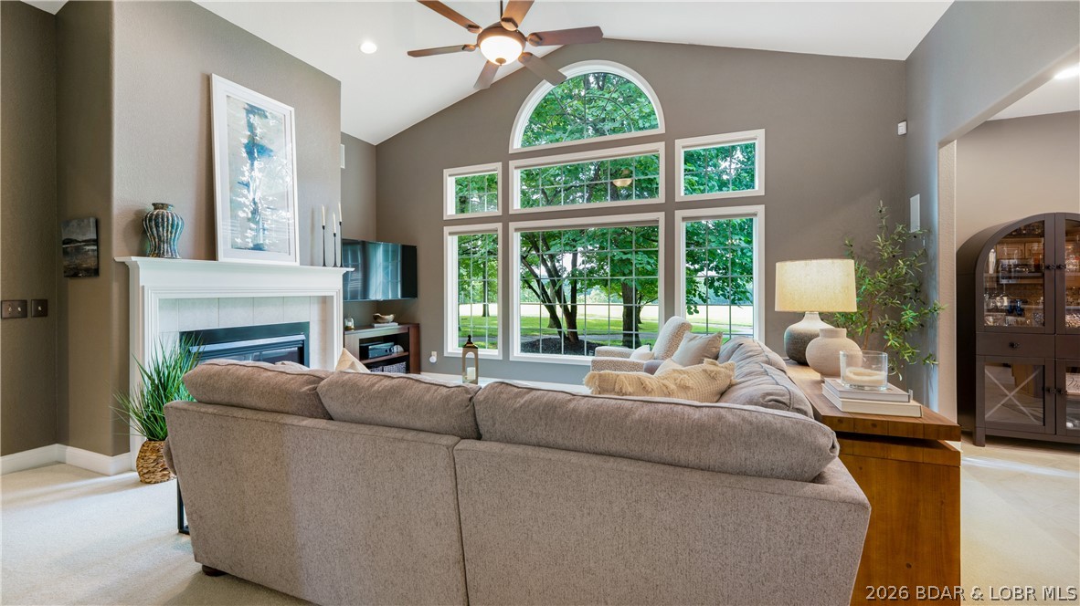 12 Southshore Place