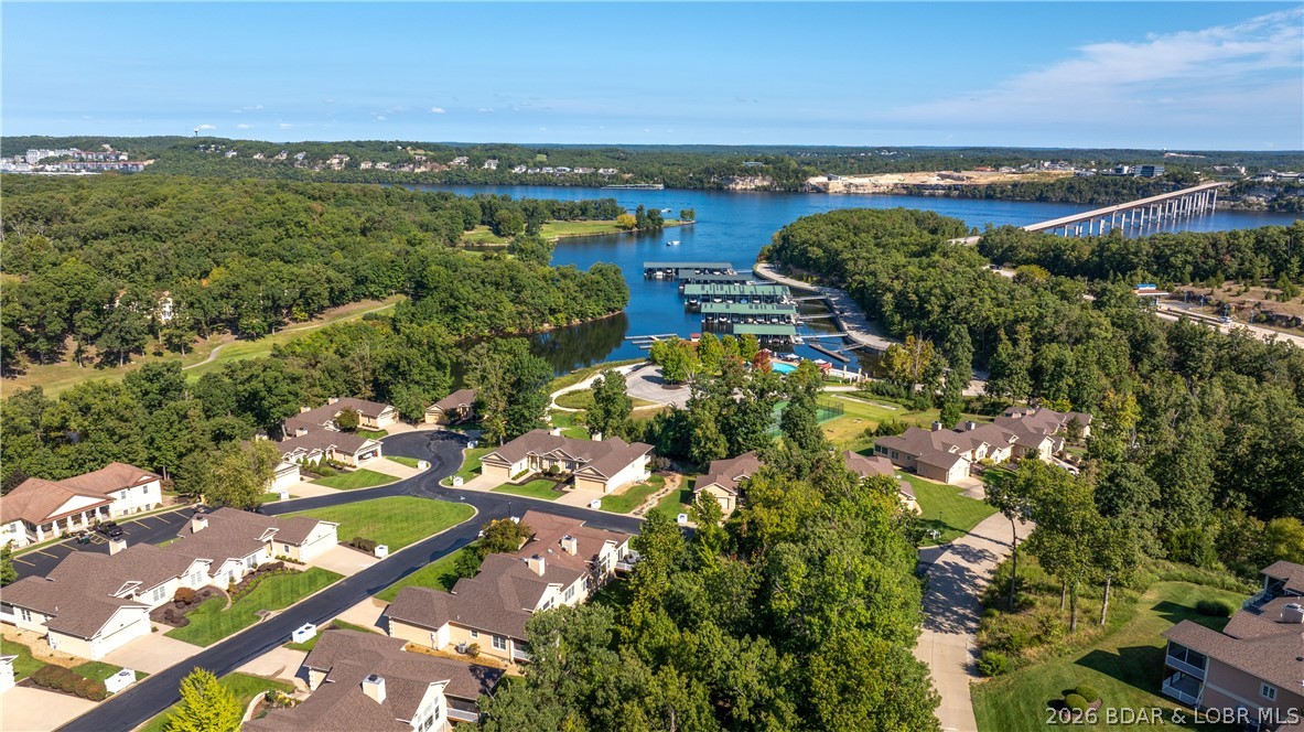 12 Southshore Place