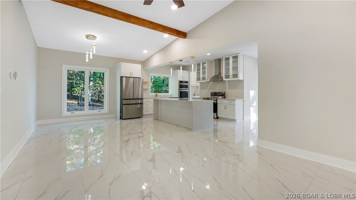 1521 Via Appia Drive