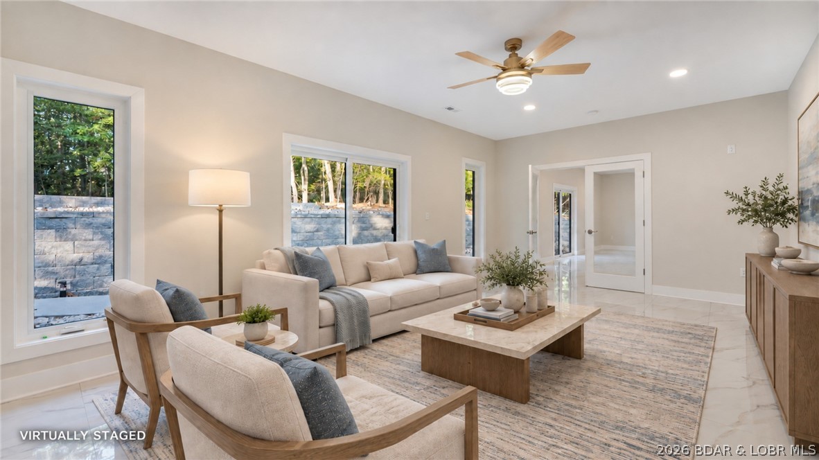 1521 Via Appia Drive