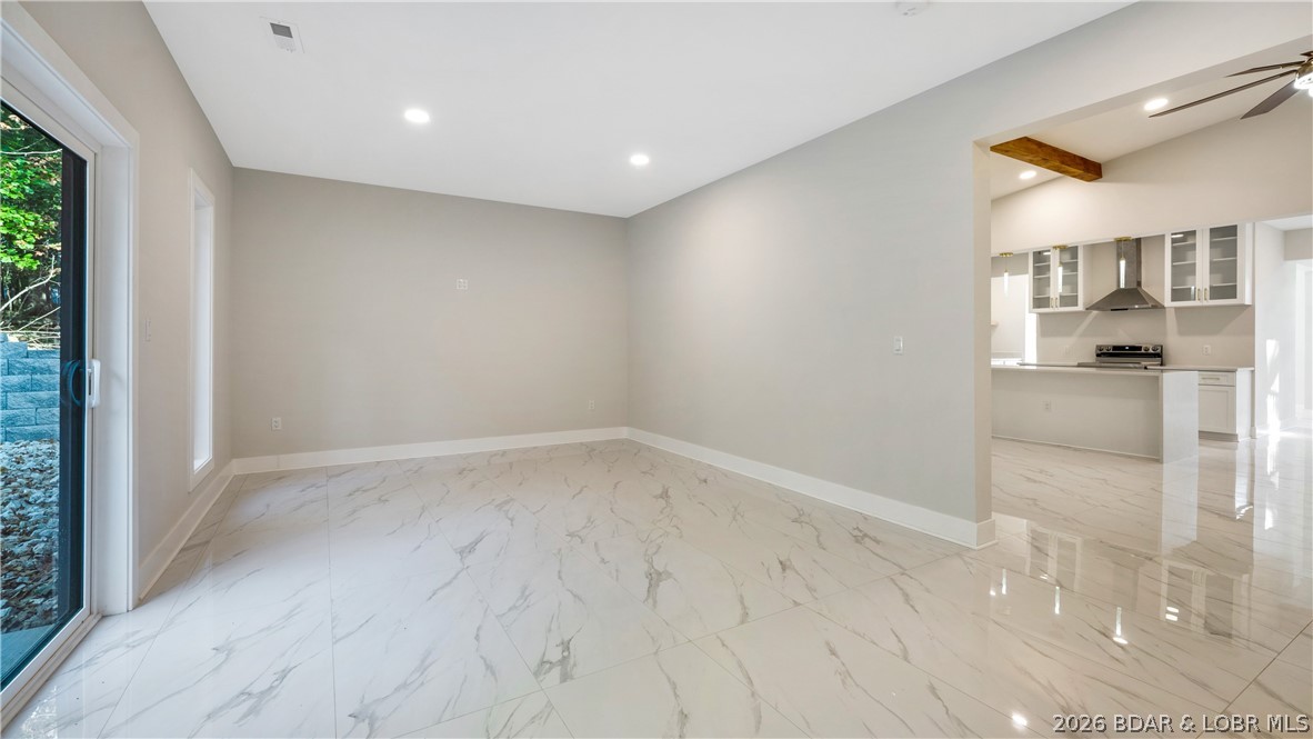 1521 Via Appia Drive