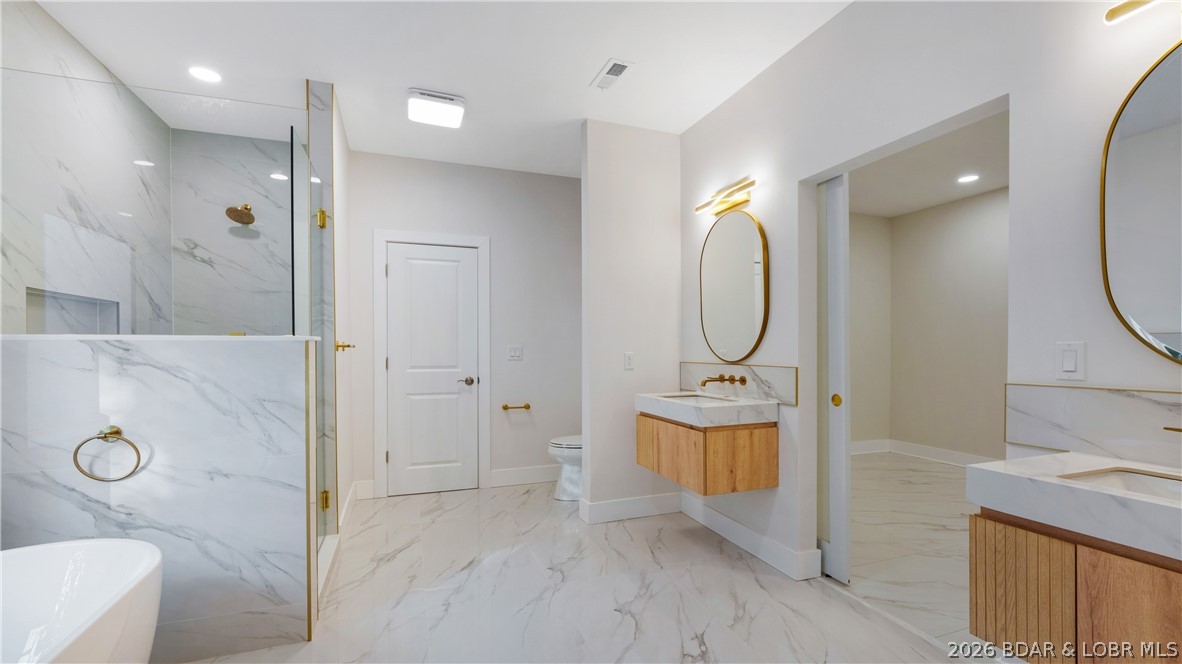 1521 Via Appia Drive