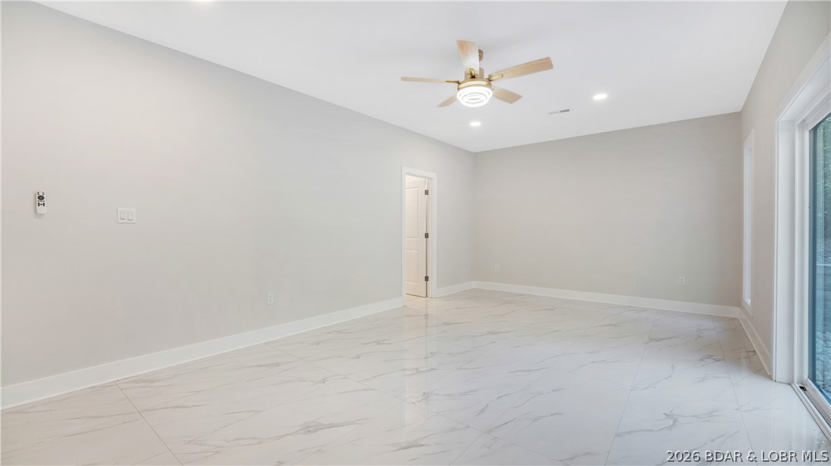 1521 Via Appia Drive