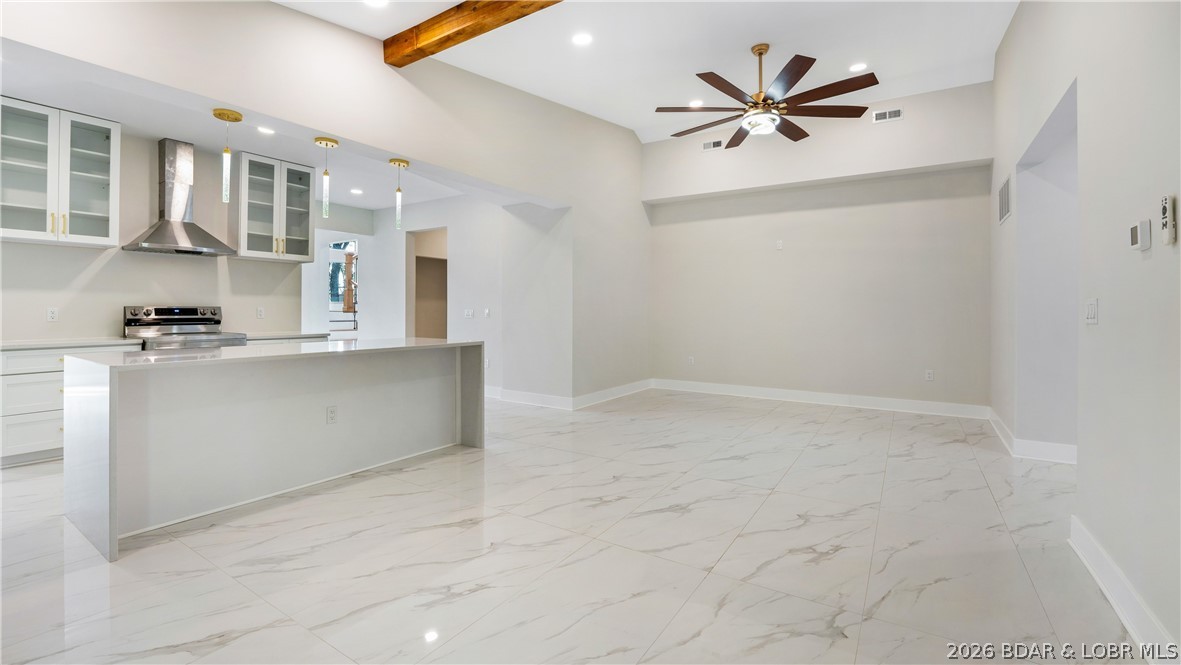 1521 Via Appia Drive