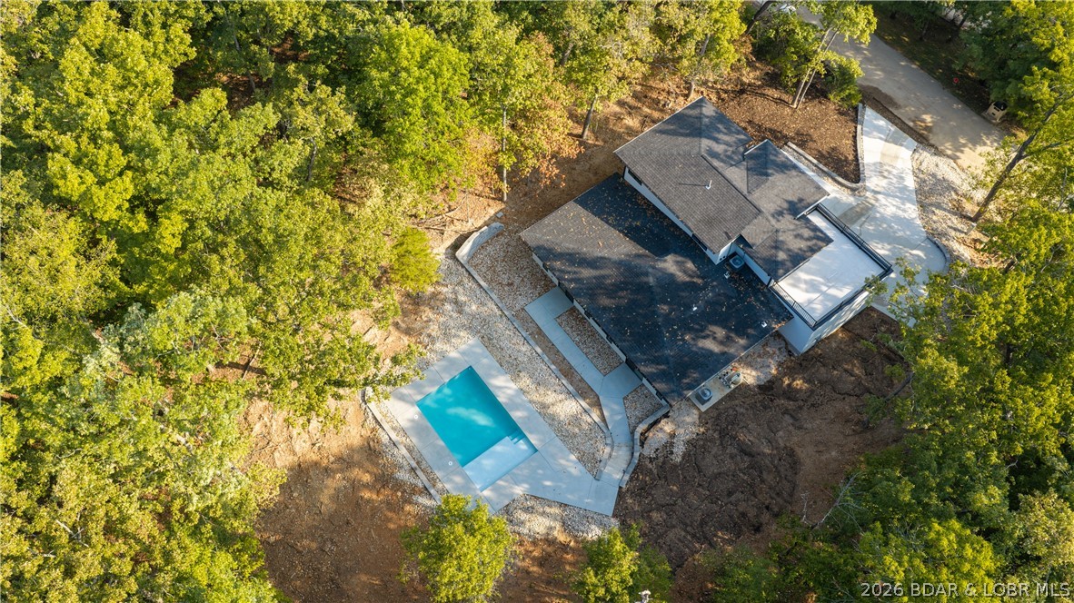 1521 Via Appia Drive