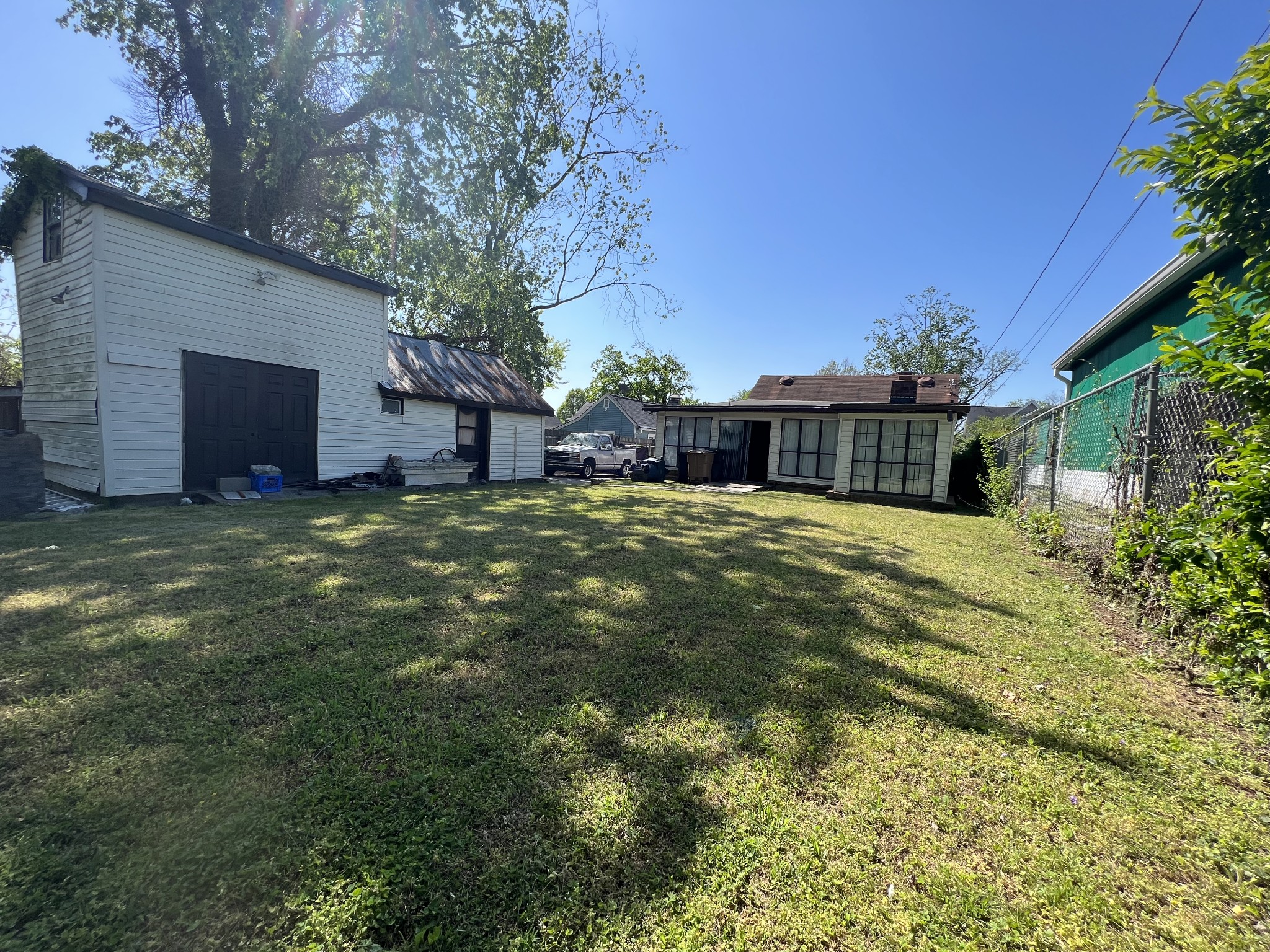 908 Gilmore Ave