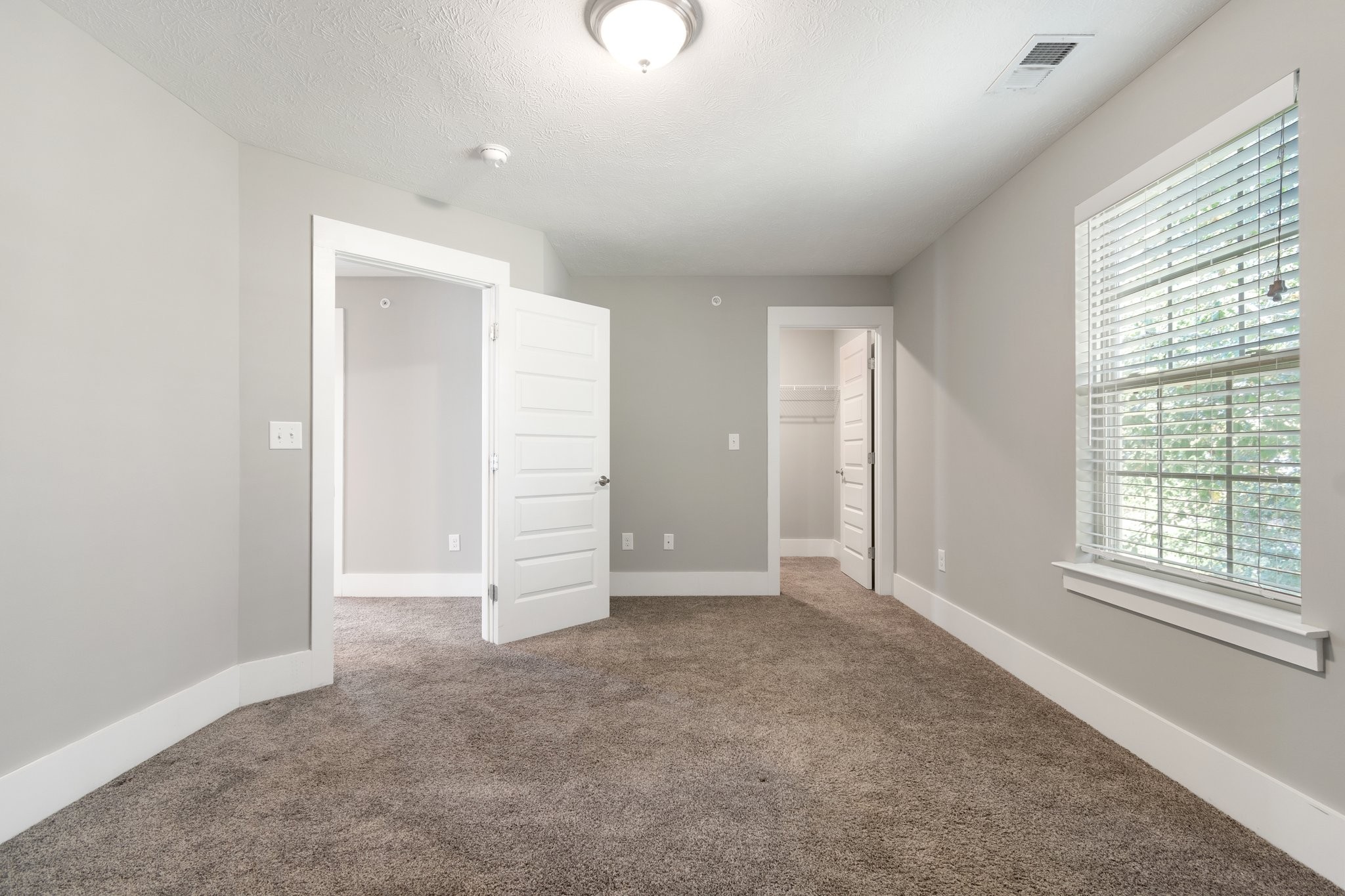 2143 Bell St Unit: A