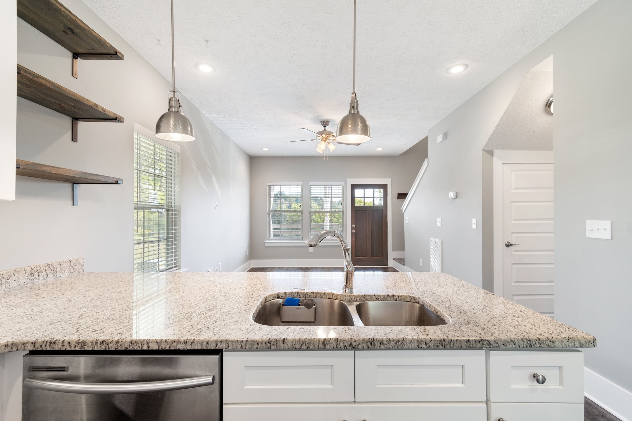 2143 Bell St Unit: A