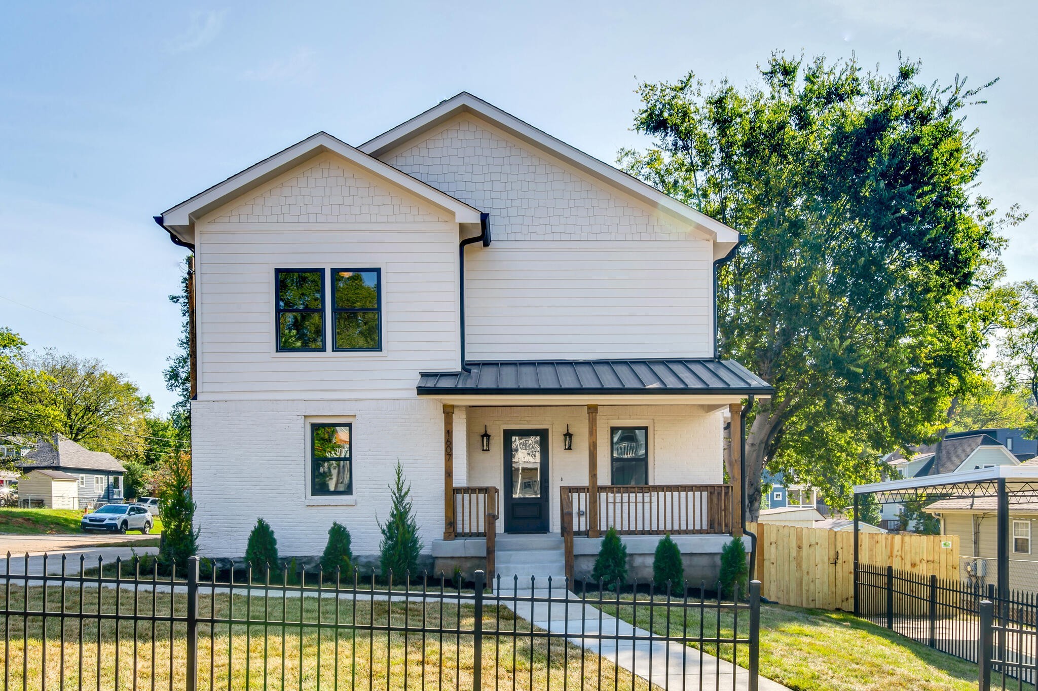 1607 Northview Ave