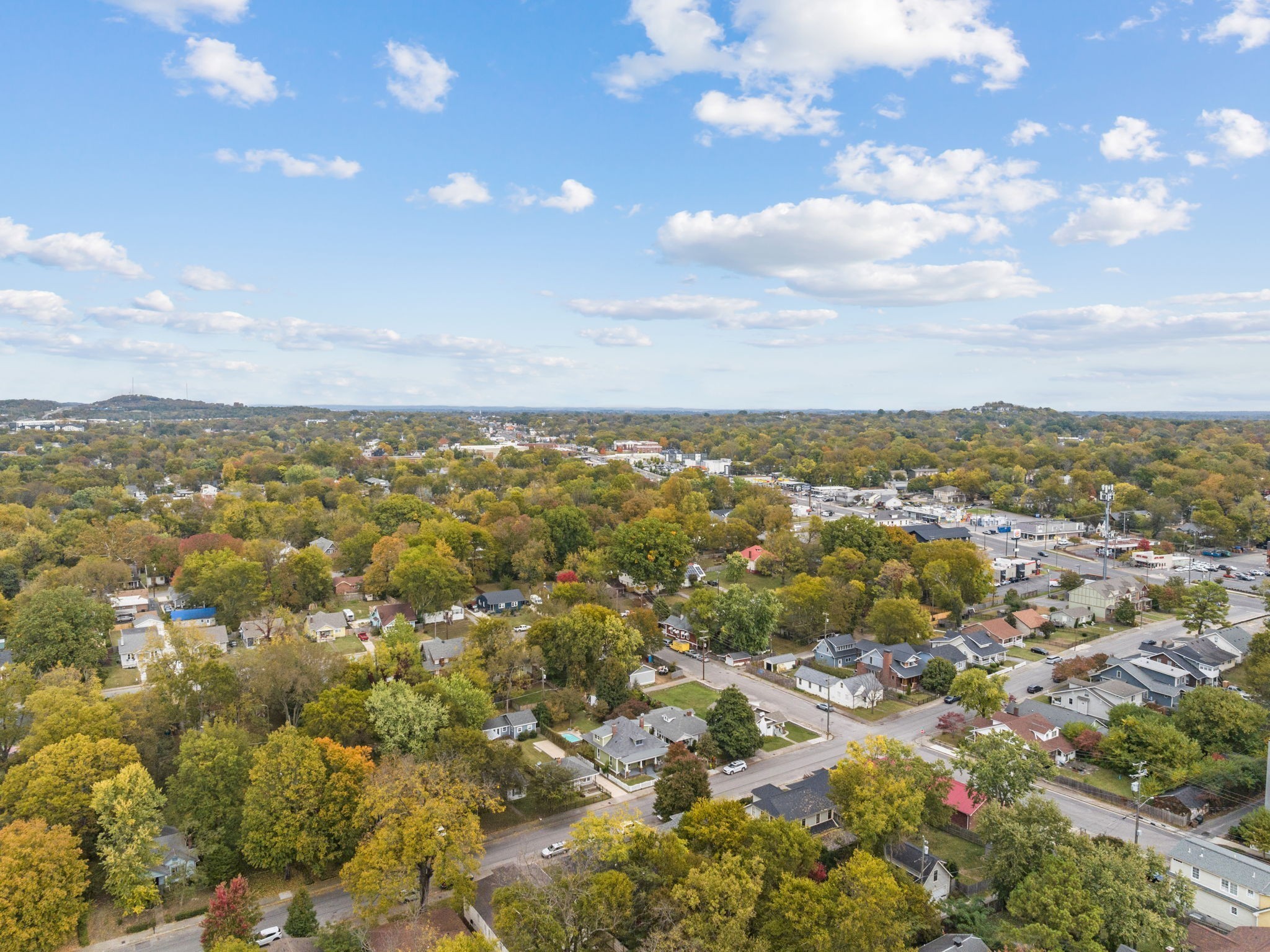 1027 Chicamauga Ave