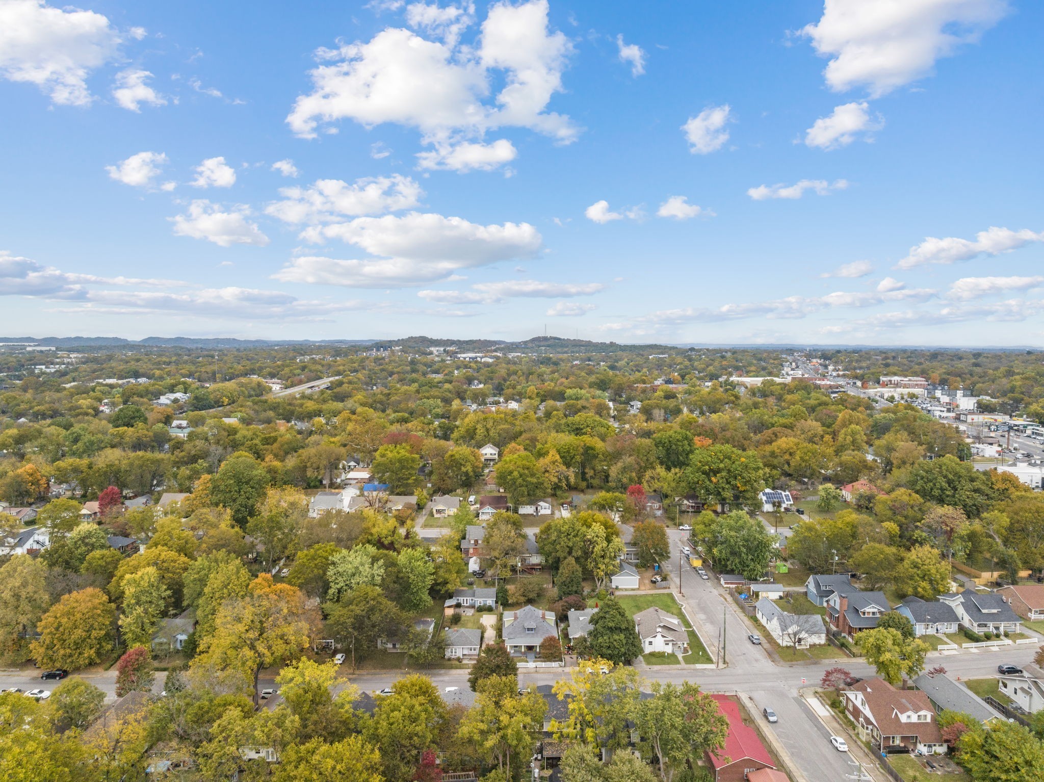 1027 Chicamauga Ave