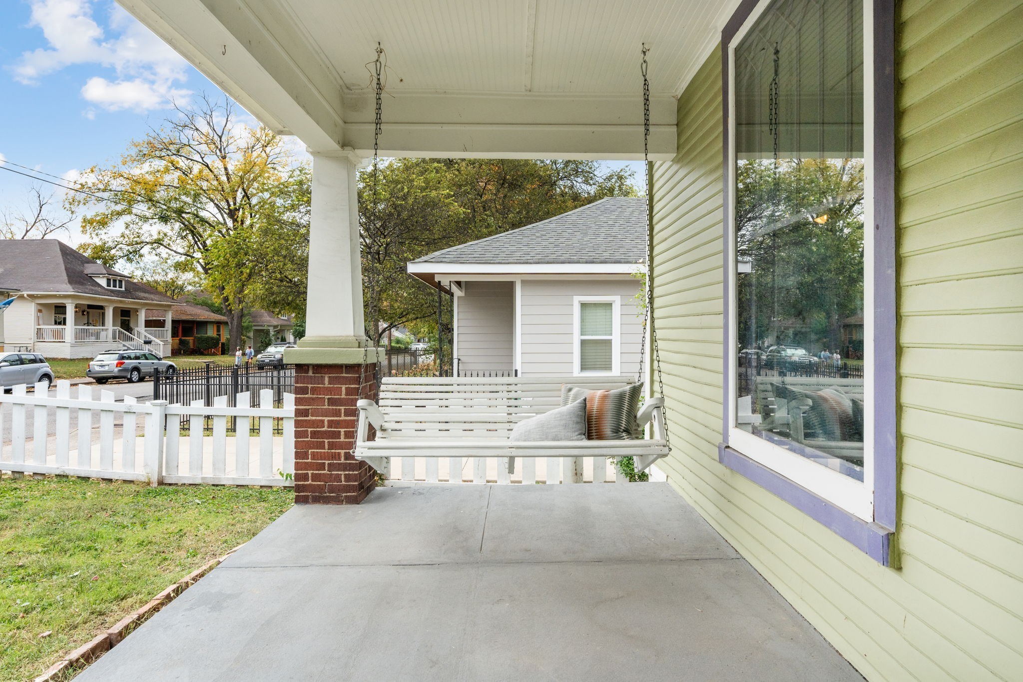 1027 Chicamauga Ave