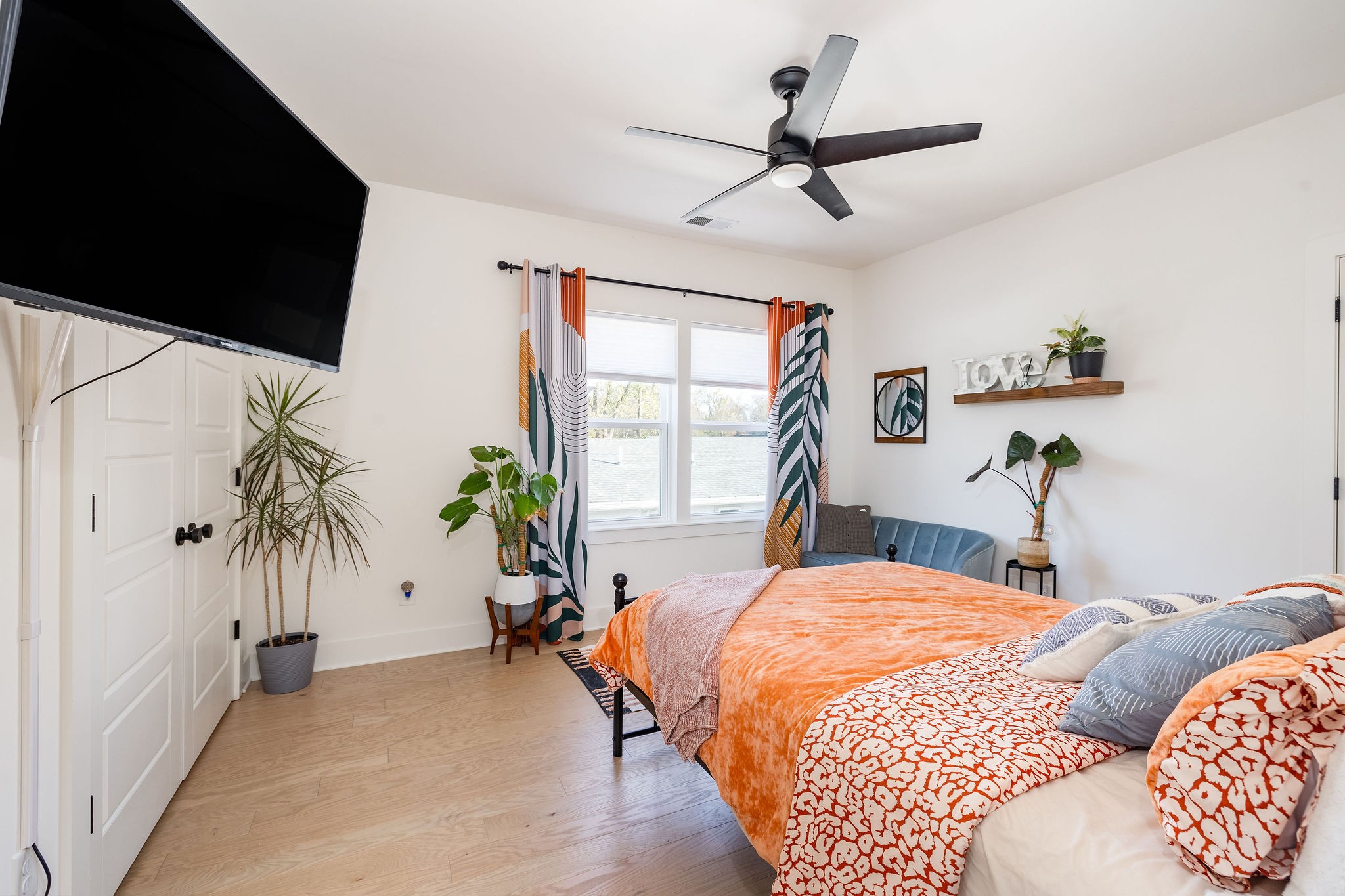 1210 Keller Ave Unit: B