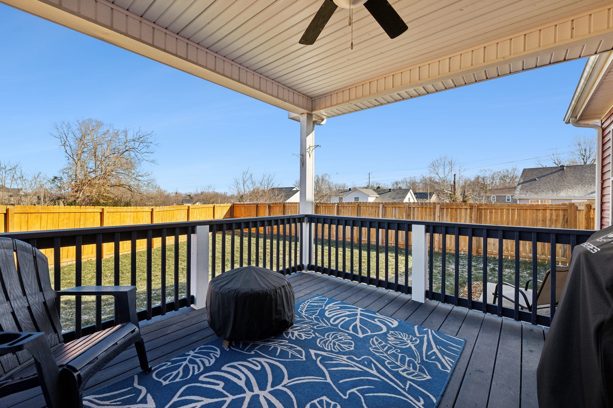 563 Woodtrace Dr