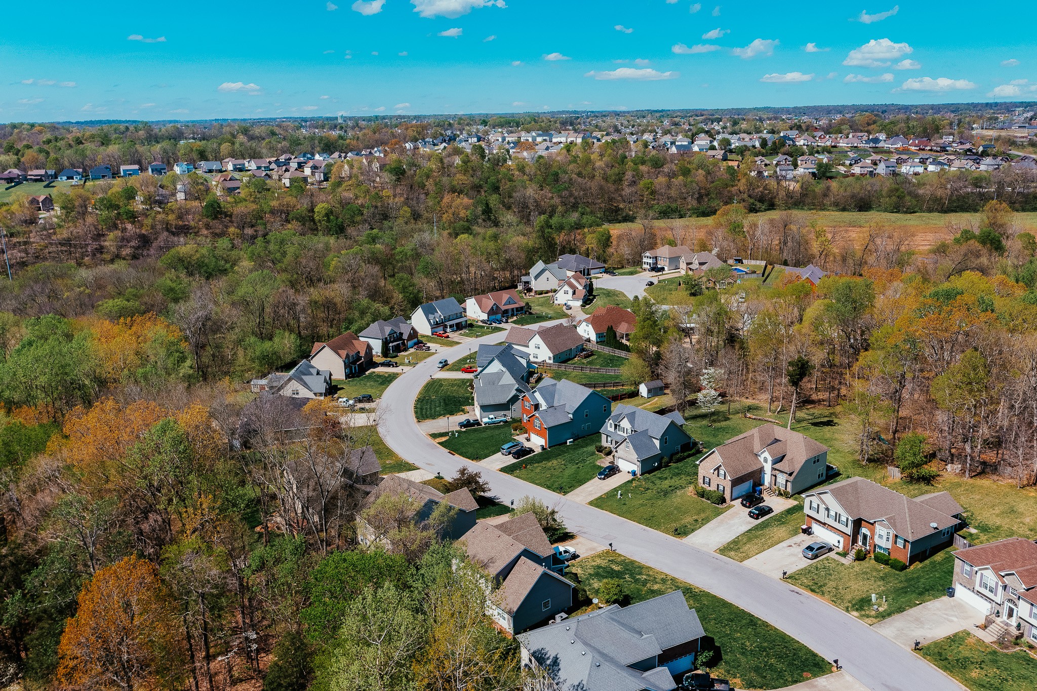 570 Winding Bluff Way
