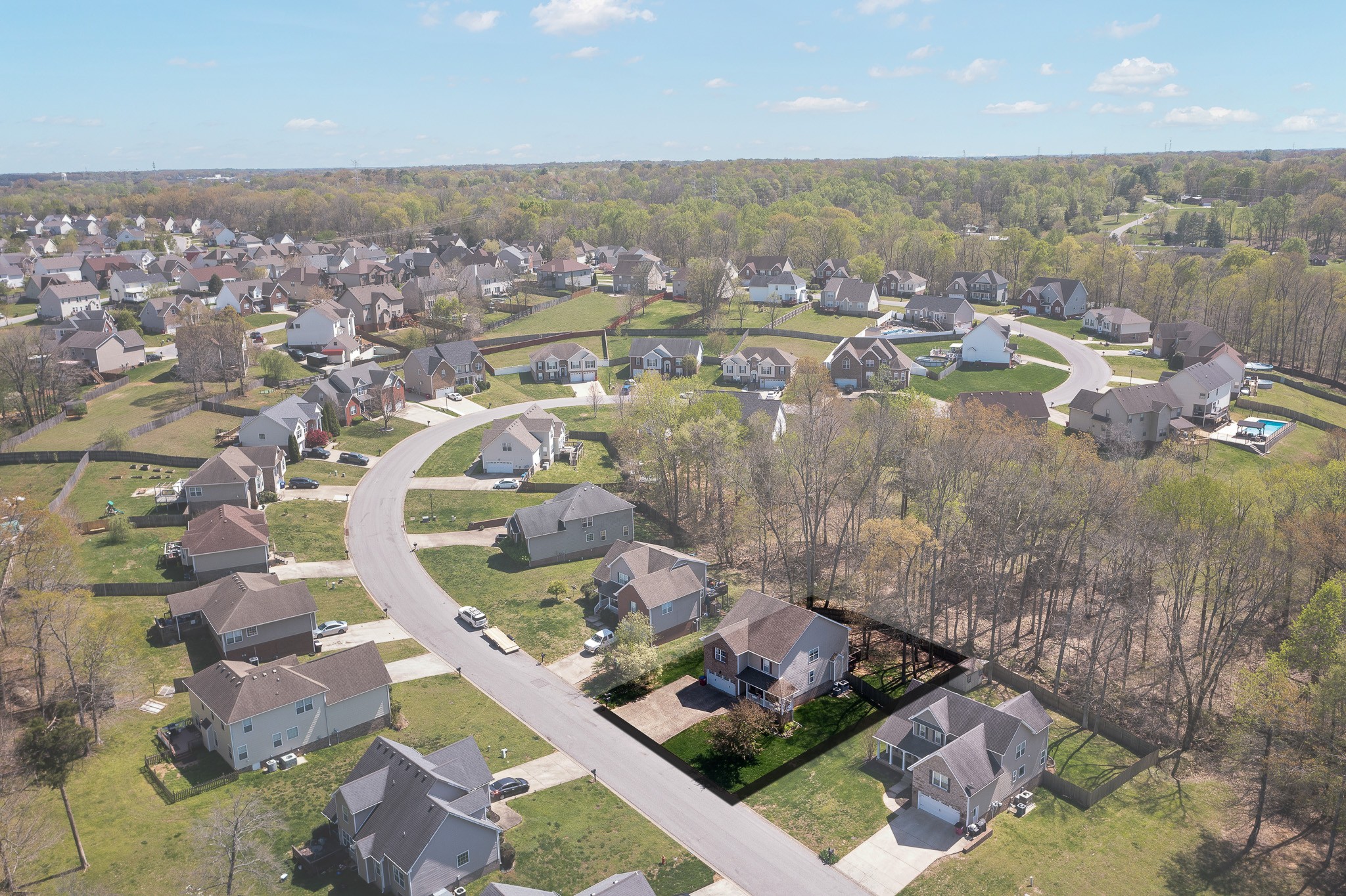 570 Winding Bluff Way