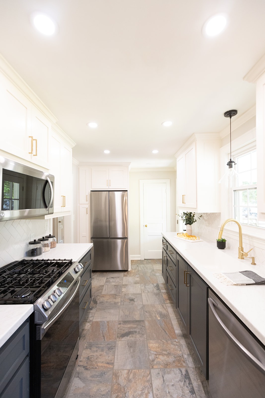 329 Wimpole Dr
