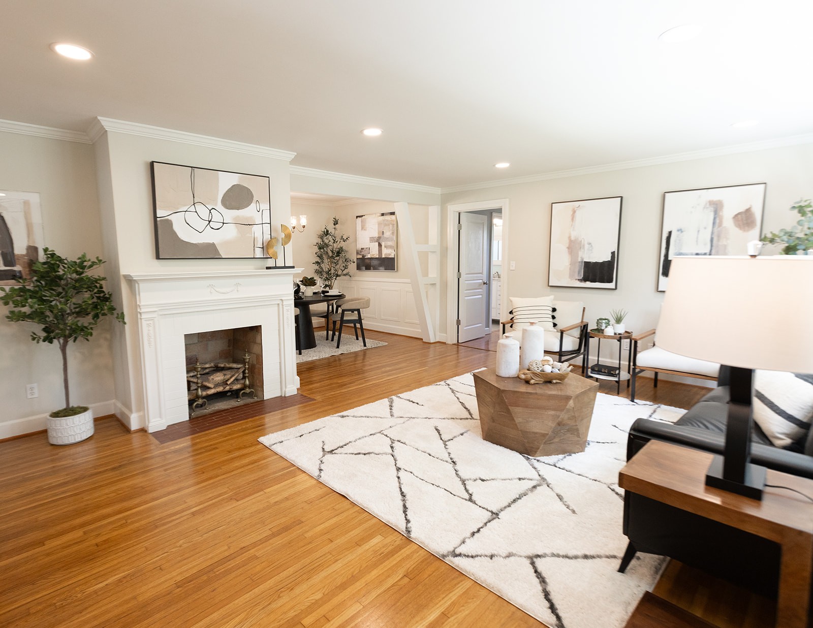 329 Wimpole Dr