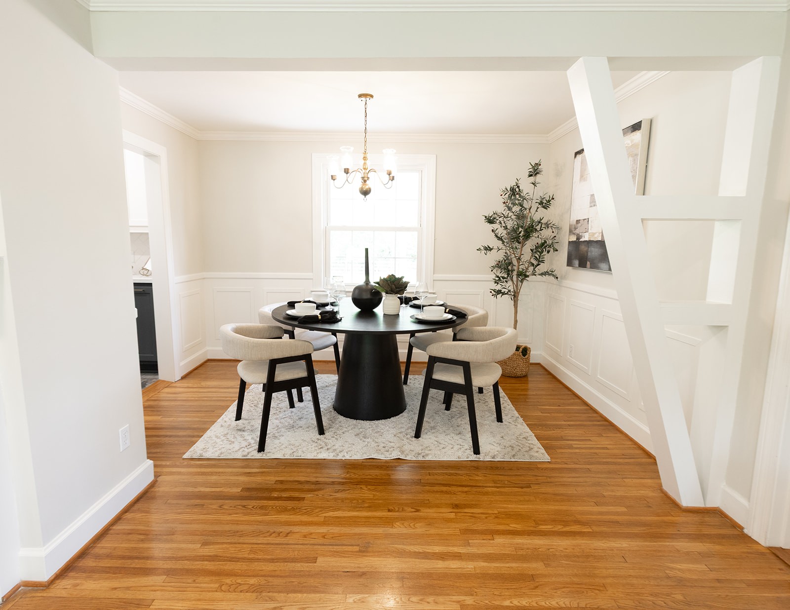 329 Wimpole Dr