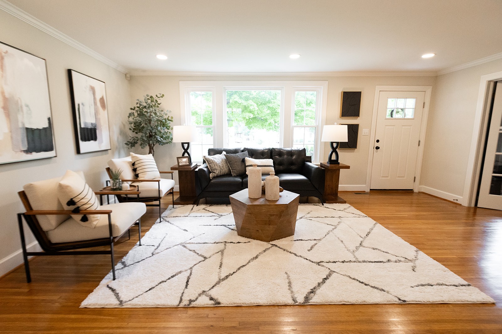 329 Wimpole Dr
