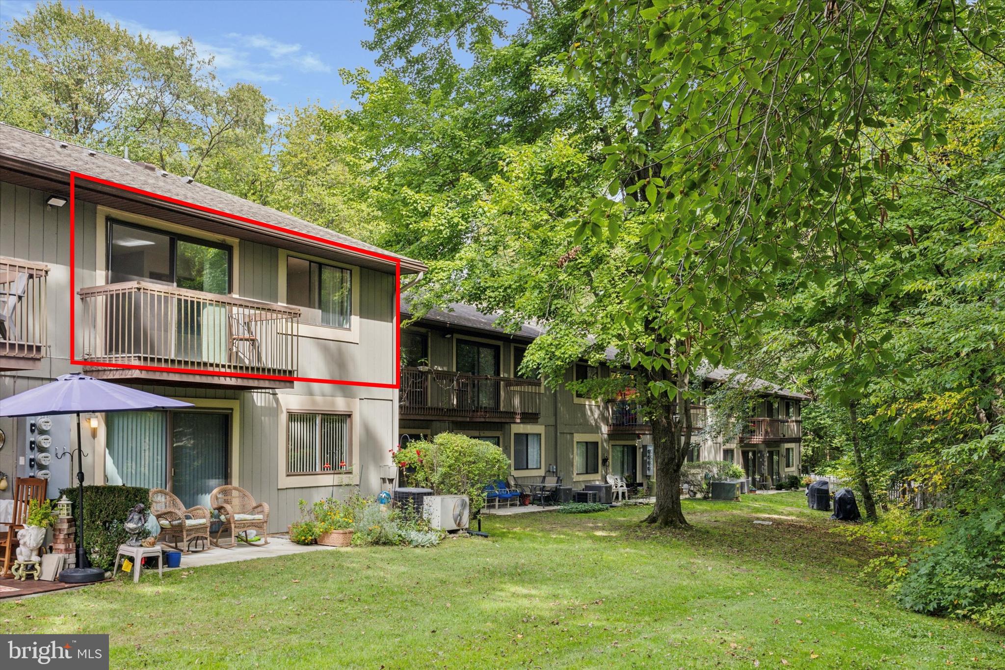 115 E KINGS HIGHWAY 444