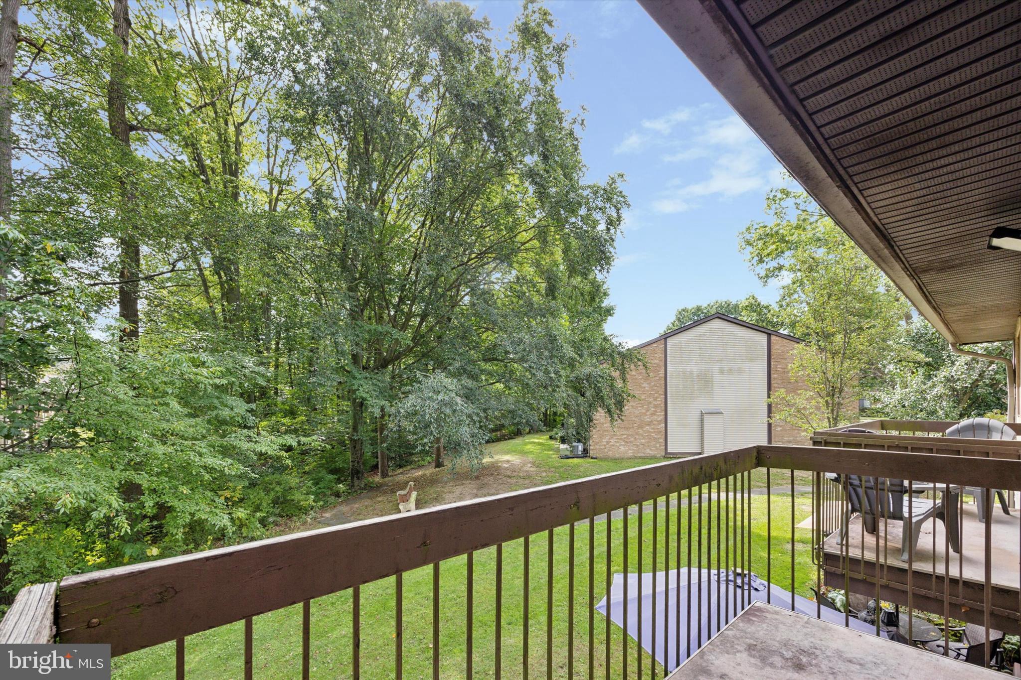 115 E KINGS HIGHWAY 444