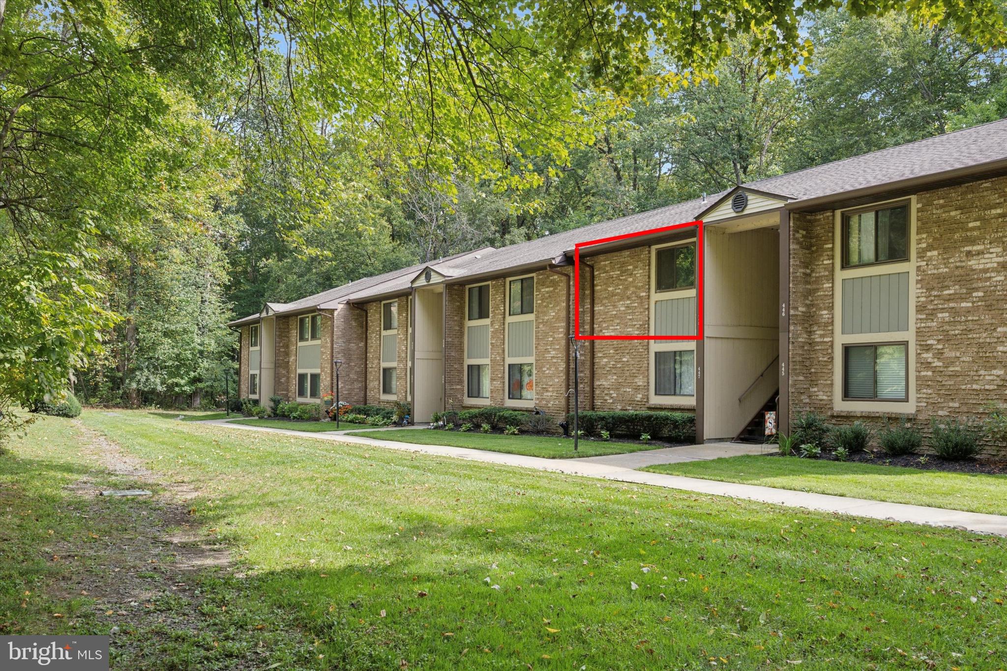 115 E KINGS HIGHWAY 444