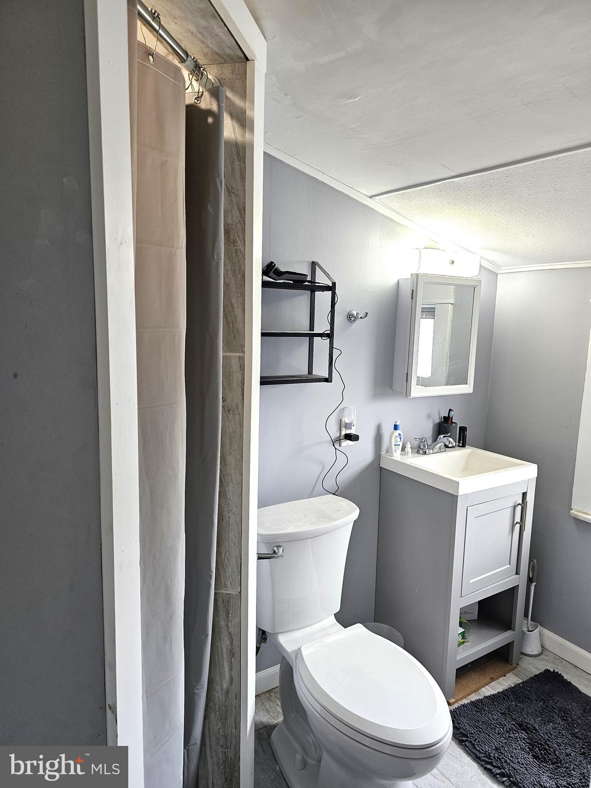 184 KENDALL BOULEVARD