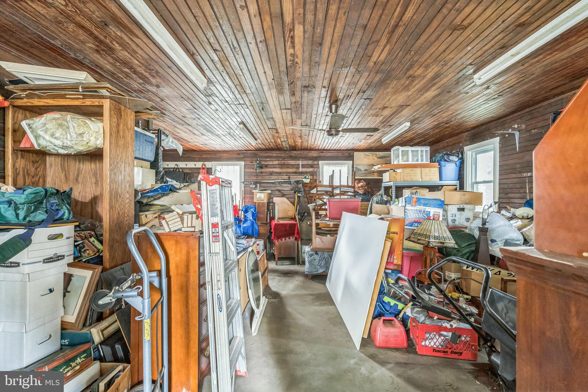 201 E MADISON AVENUE