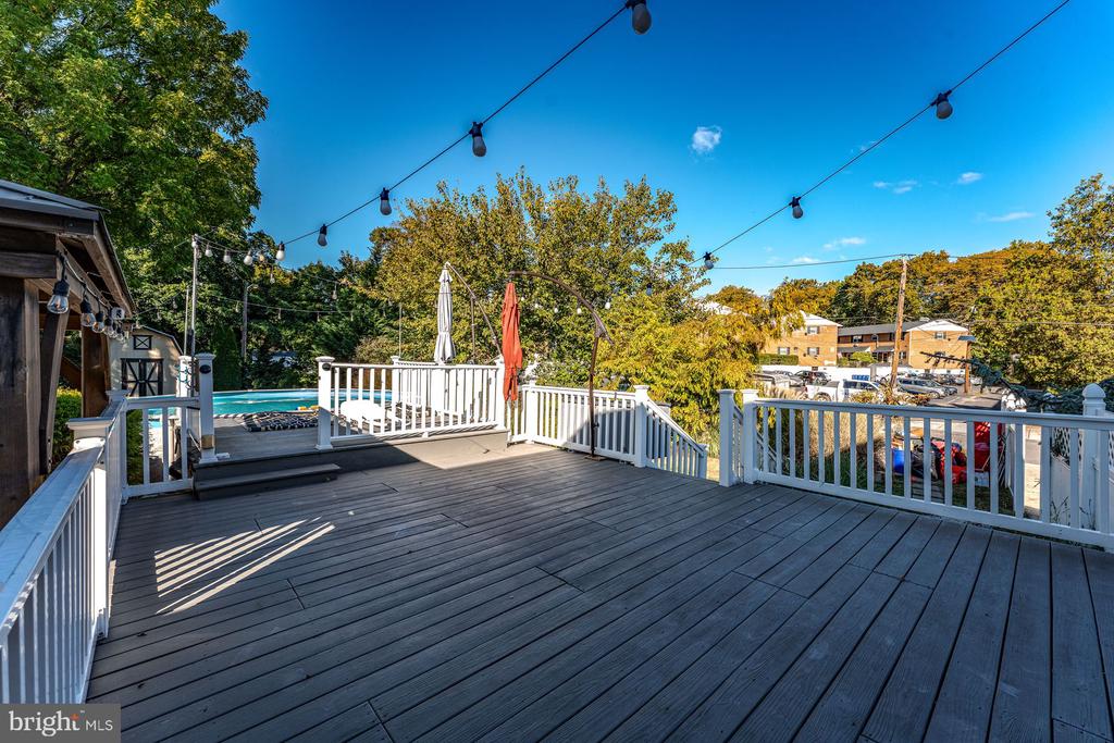 519 CEDAR AVENUE