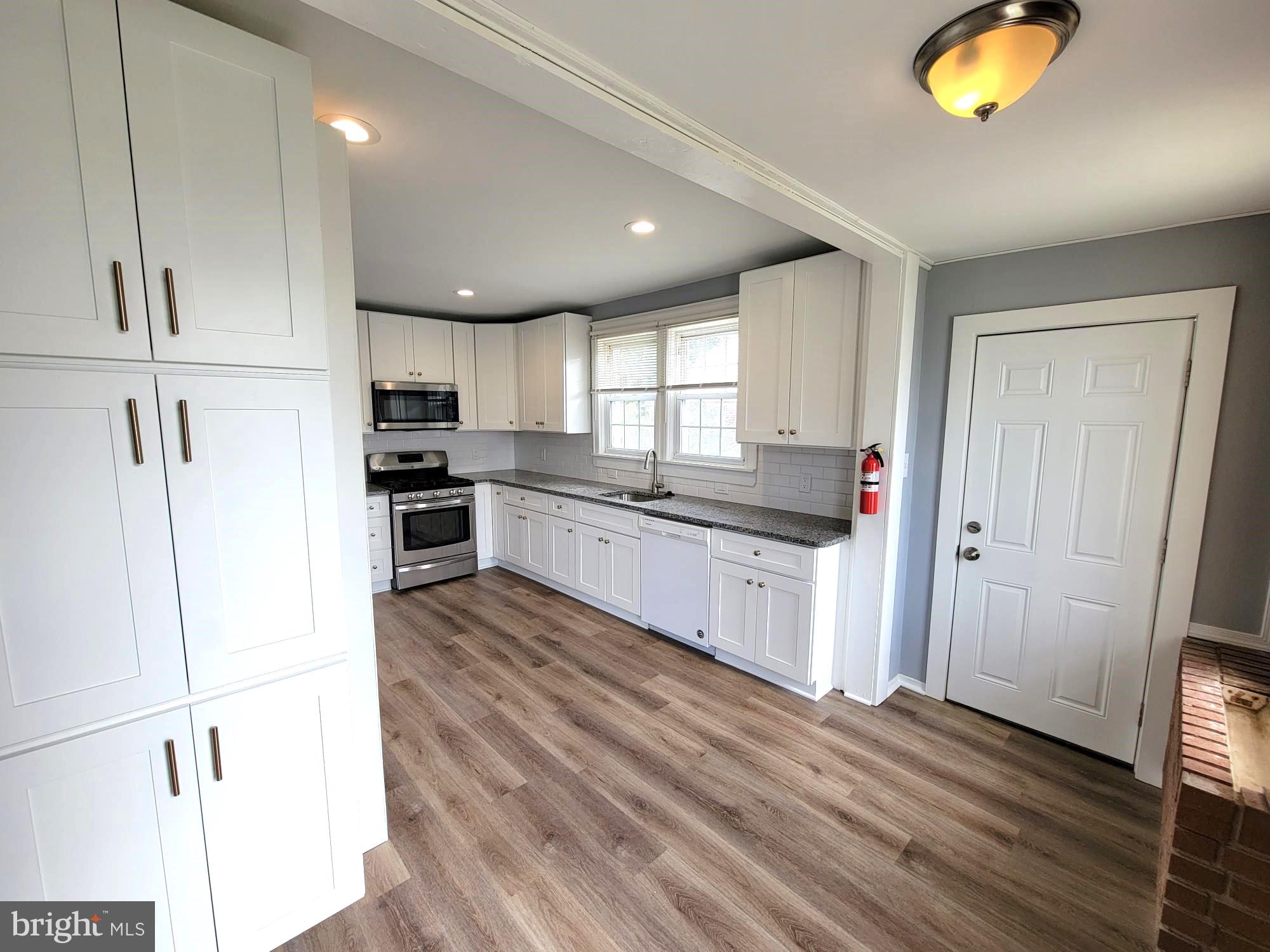 184 KENDALL BOULEVARD 1ST FLOOR