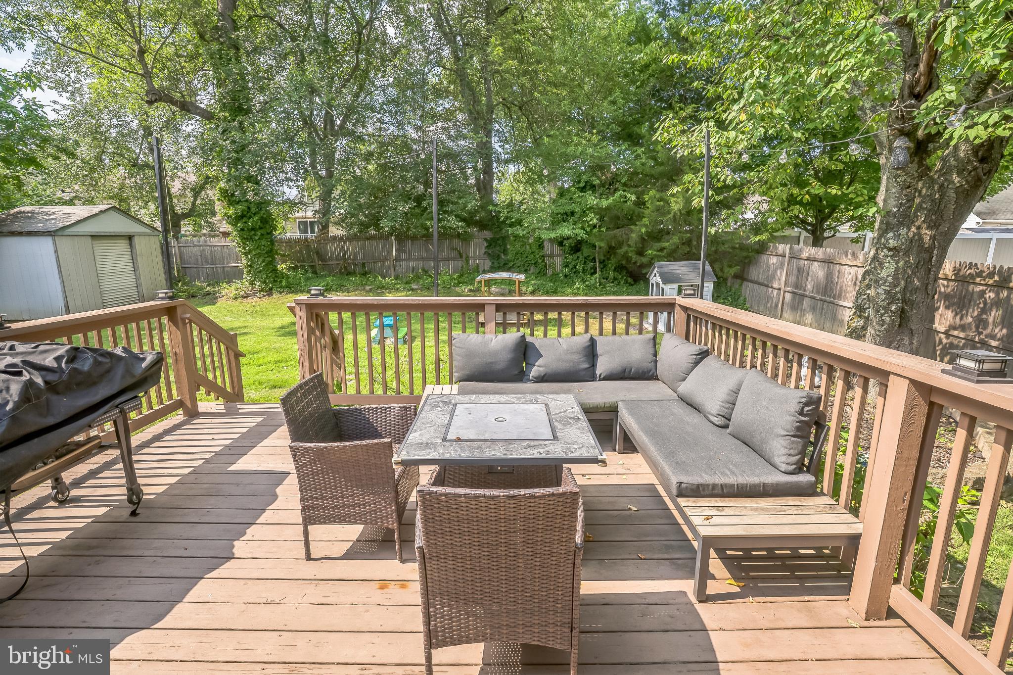 216 N BROOKFIELD ROAD