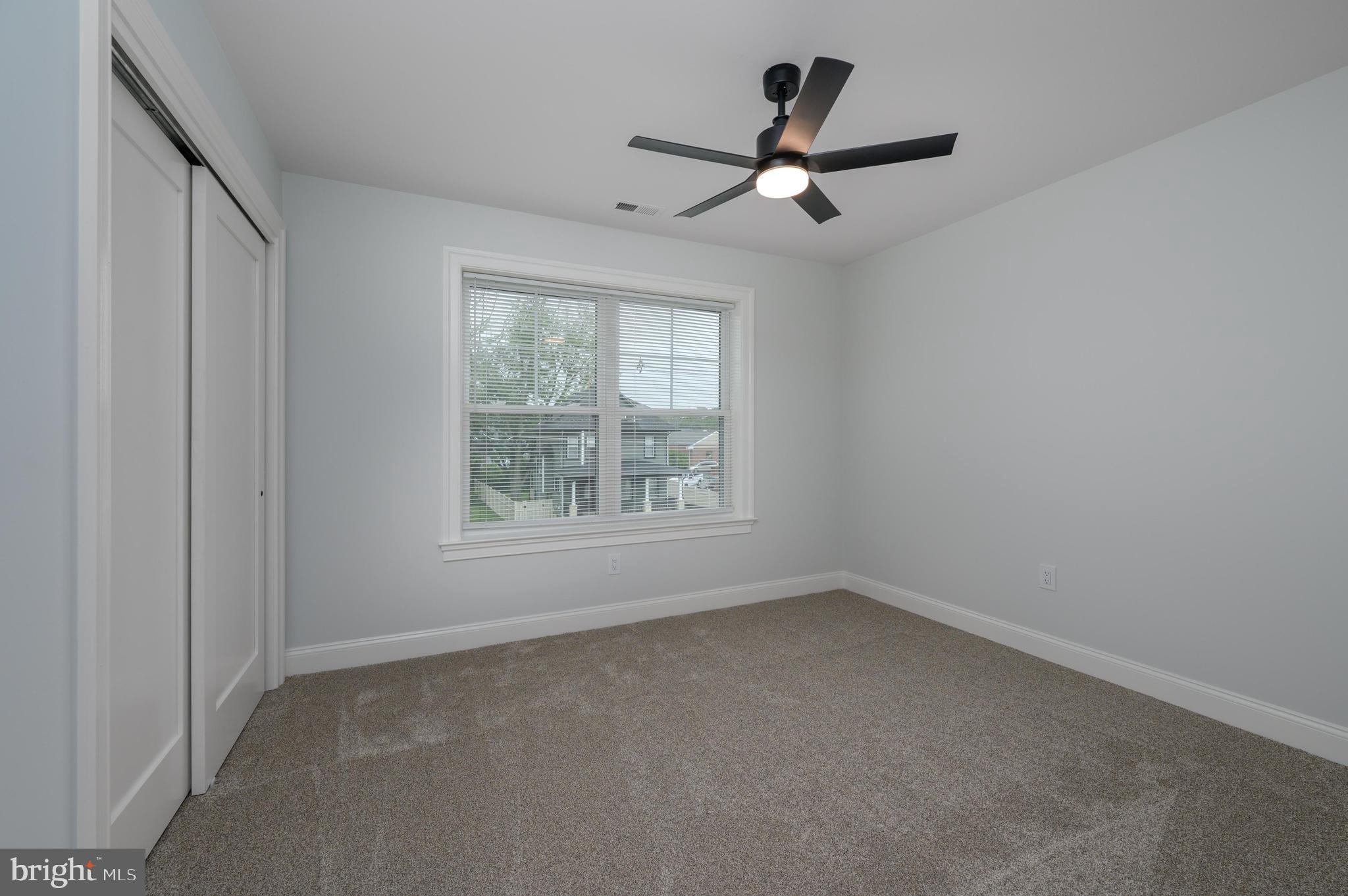 9 E CRYSTAL LAKE AVENUE