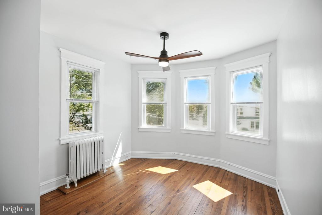 951 PARK AVENUE