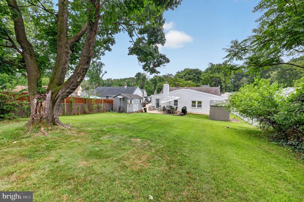 3543 WINDSOR DRIVE