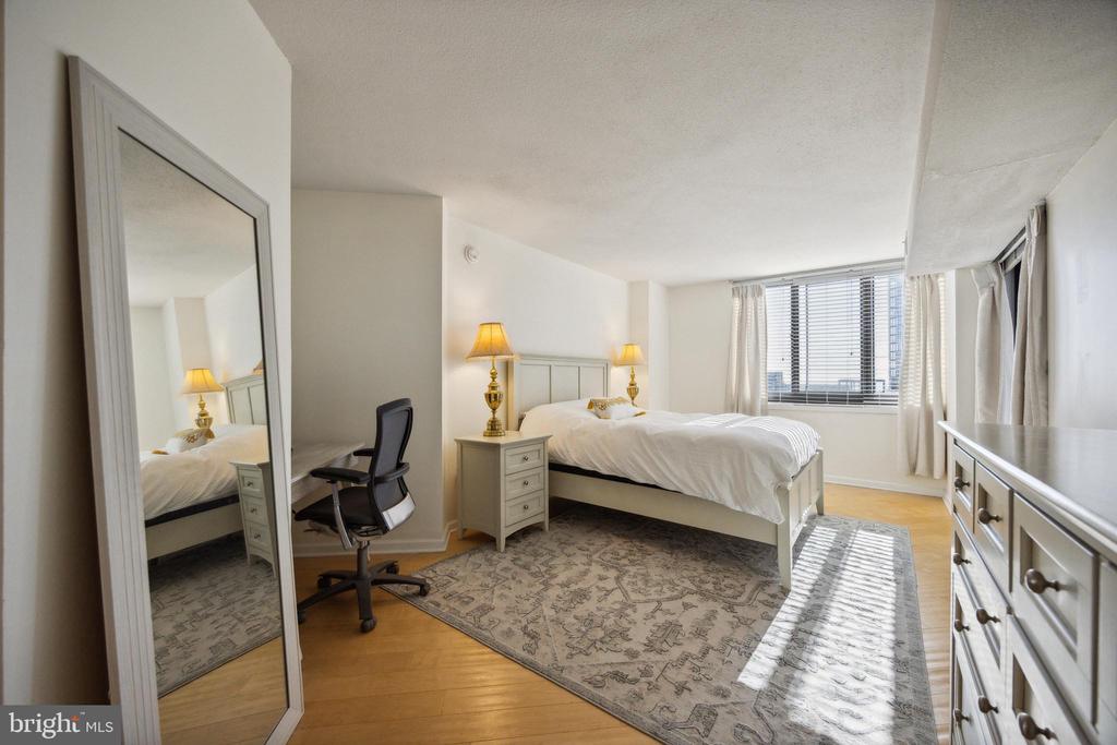 1420 LOCUST STREET 31D