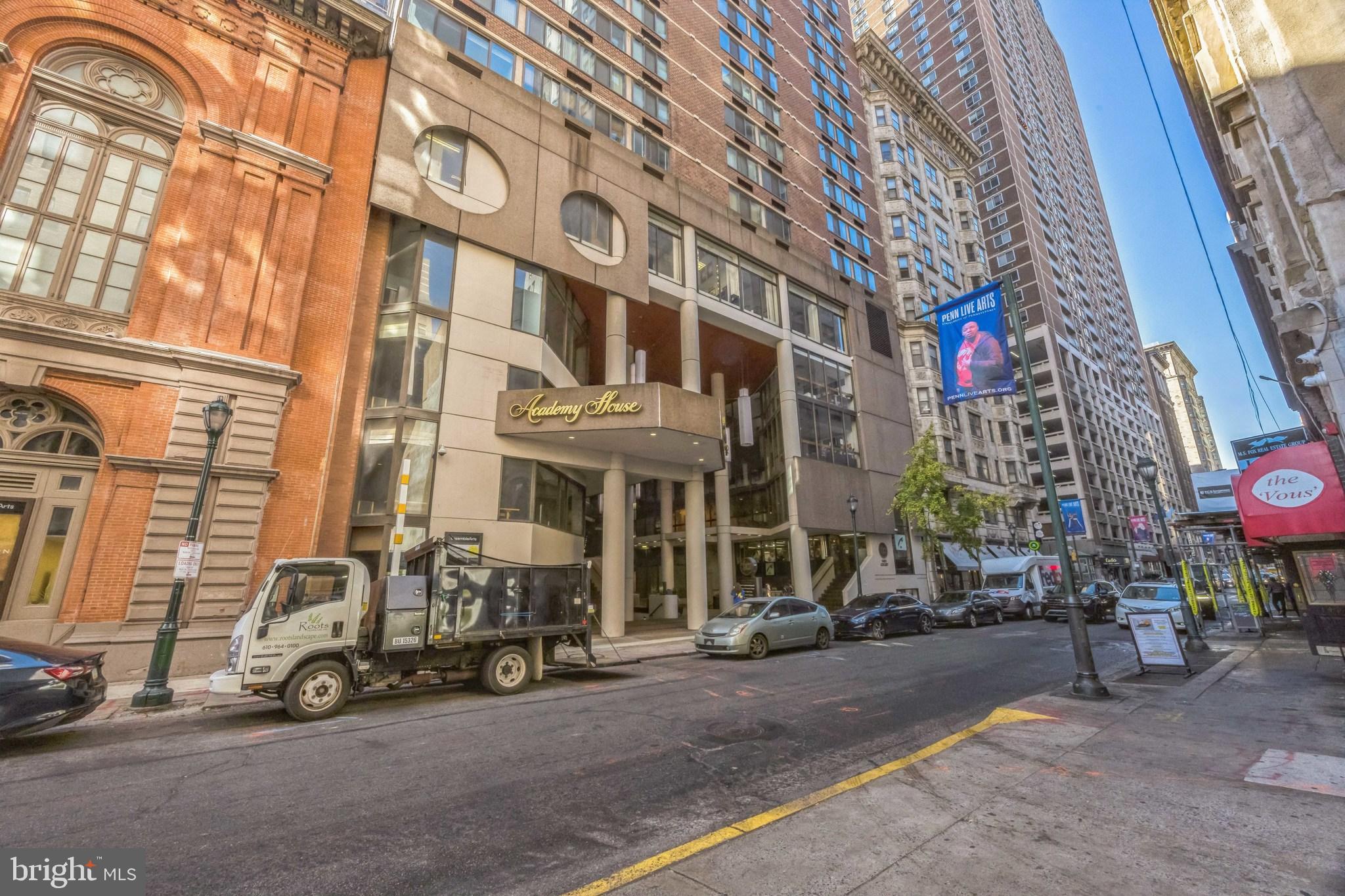 1420 LOCUST STREET 31D