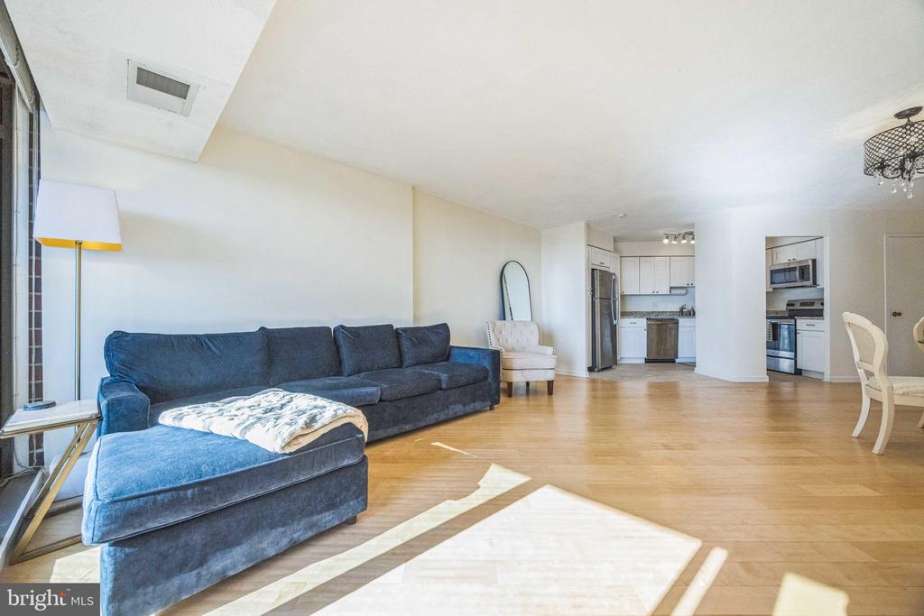 1420 LOCUST STREET 31D