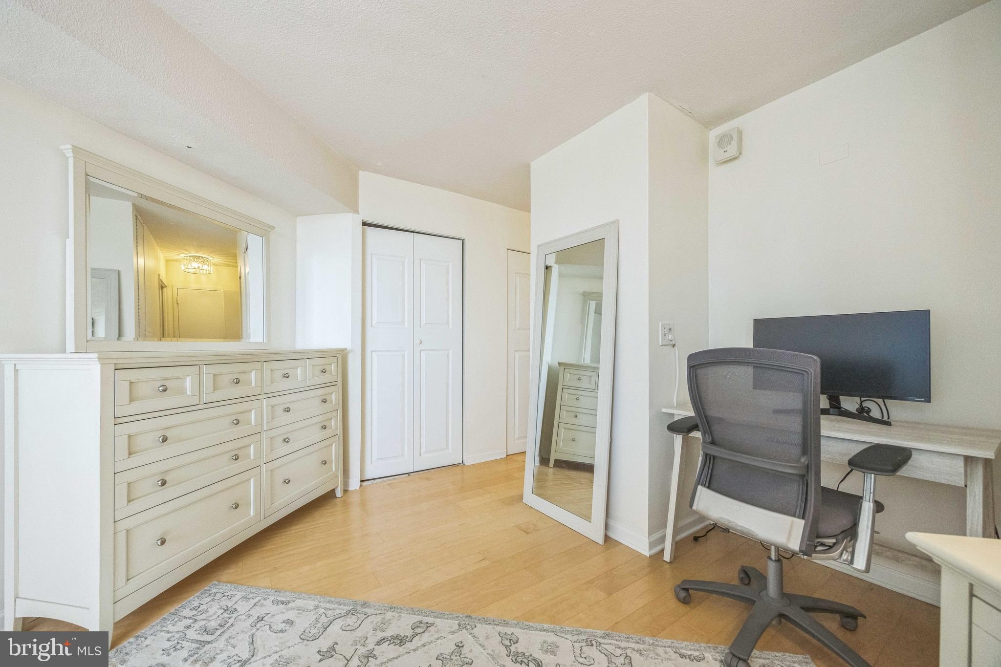 1420 LOCUST STREET 31D