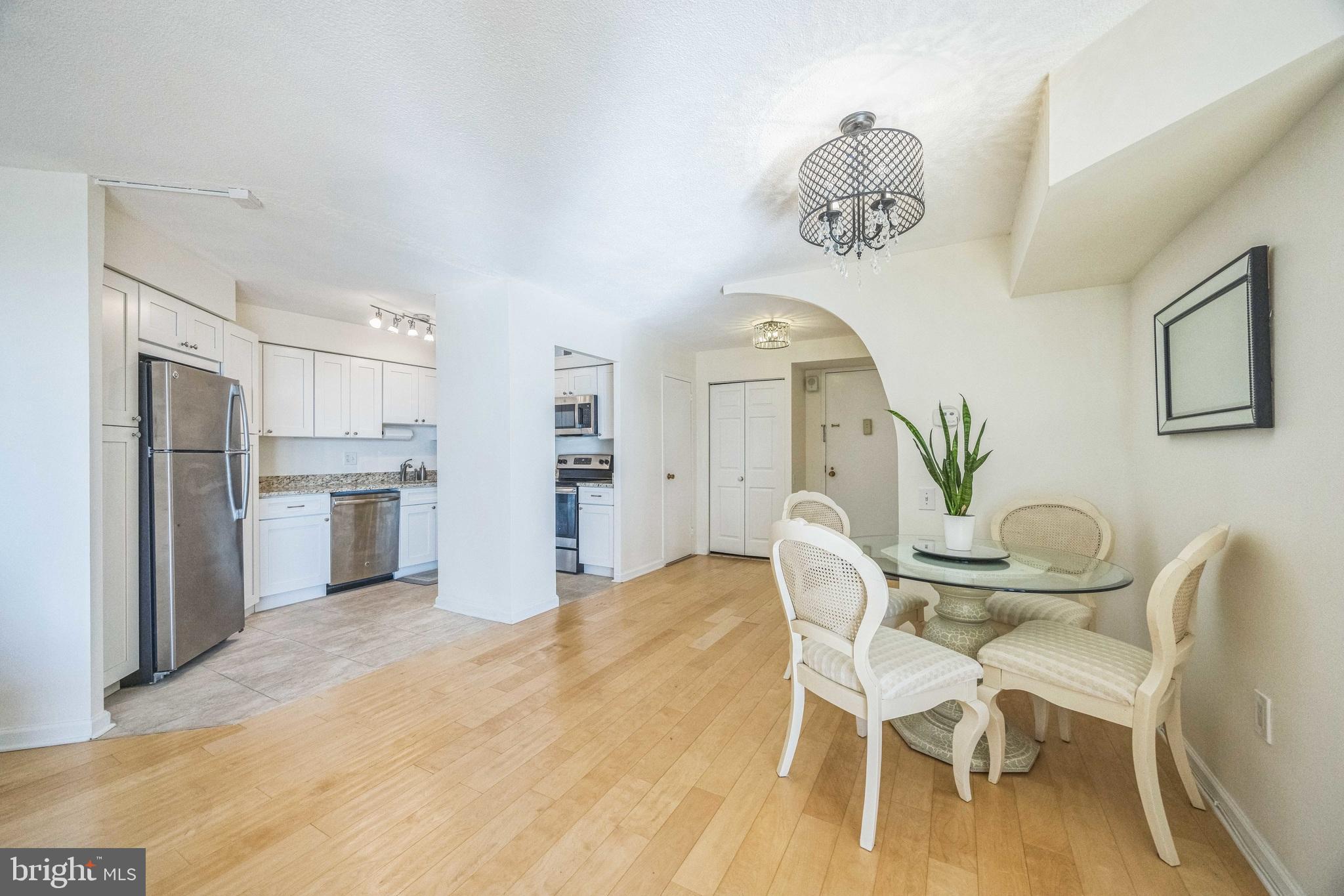 1420 LOCUST STREET 31D