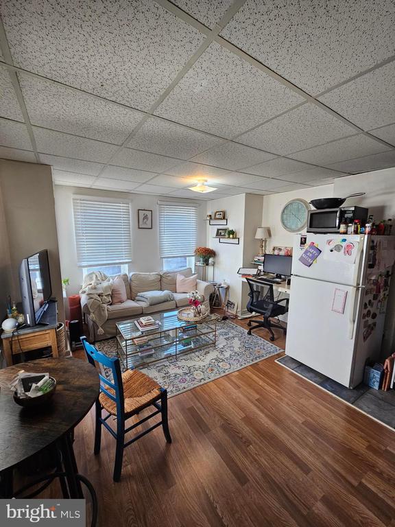 721 S 6TH STREET