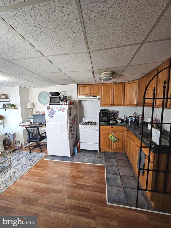 721 S 6TH STREET