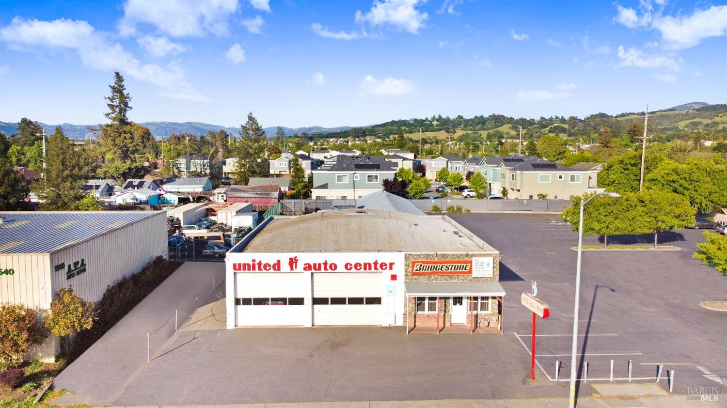 1576 Petaluma Hill Rd