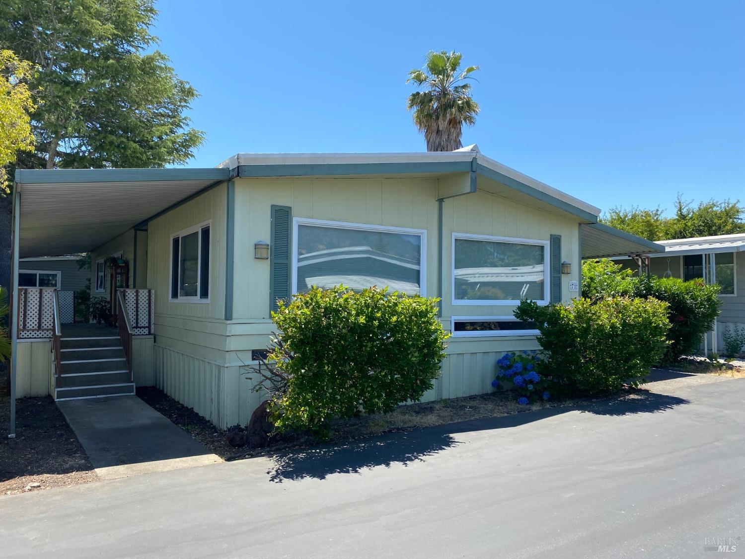 2412 Foothill Blvd #71