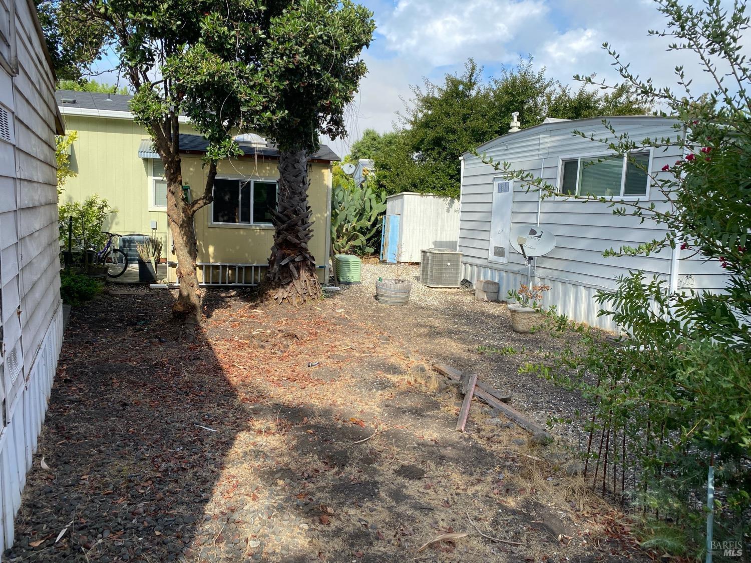 2412 Foothill Blvd #43