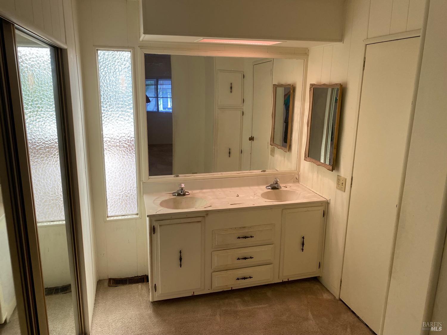 2412 Foothill Blvd #43