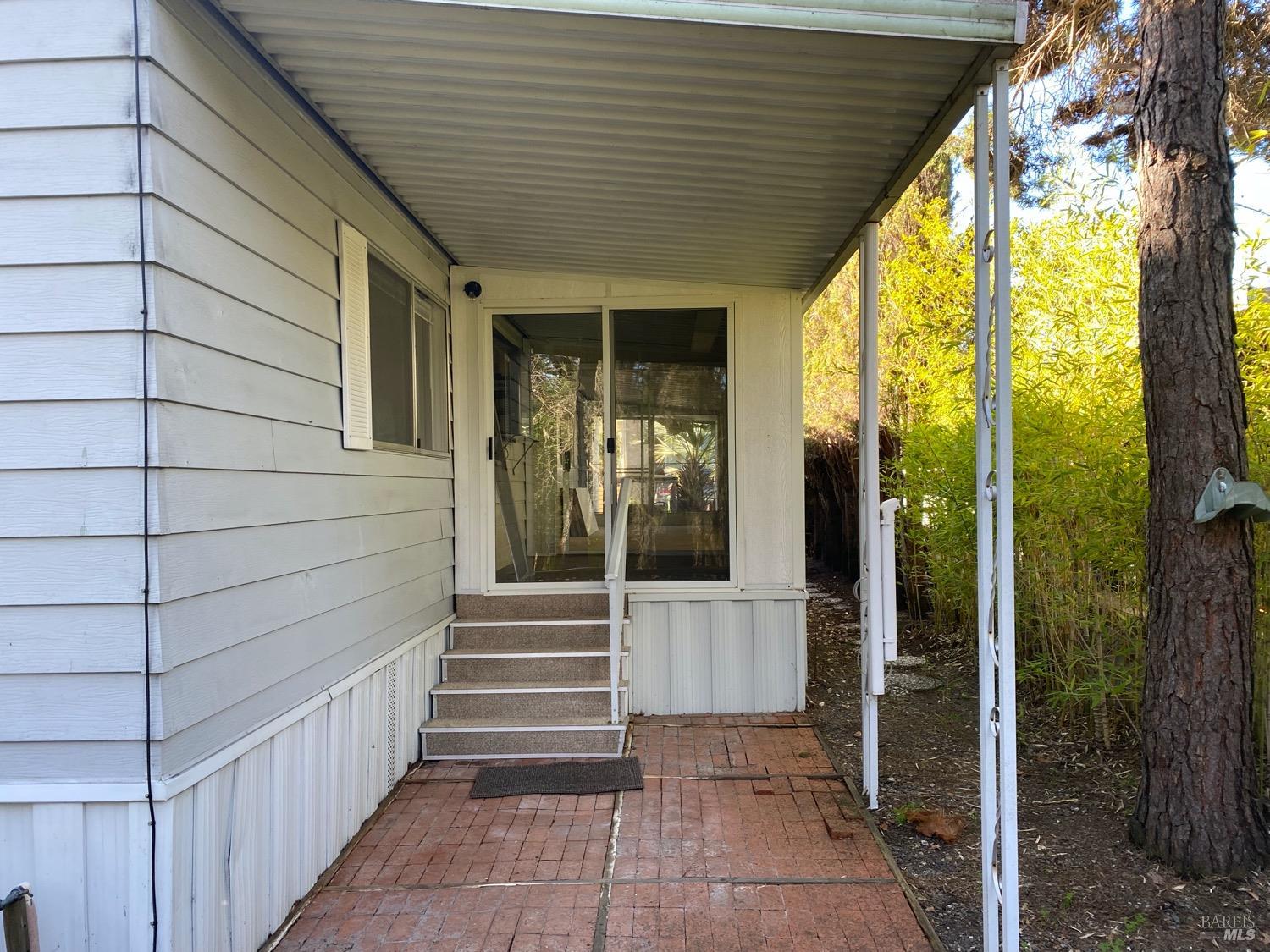 2412 Foothill Blvd #144